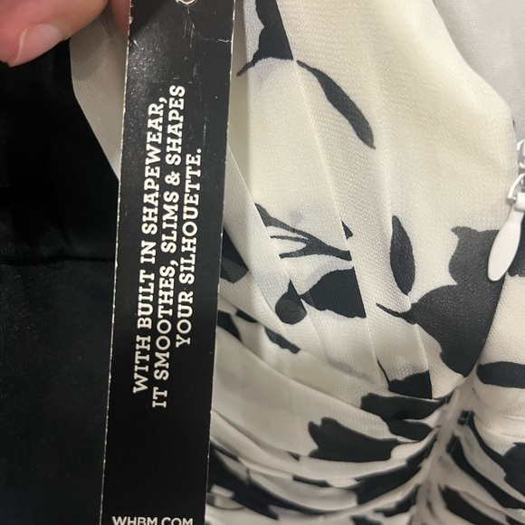 Instantly slimming White House Black & White Ruched Wrap Midi Dress Sze 0 NWT - Picture 7 of 8